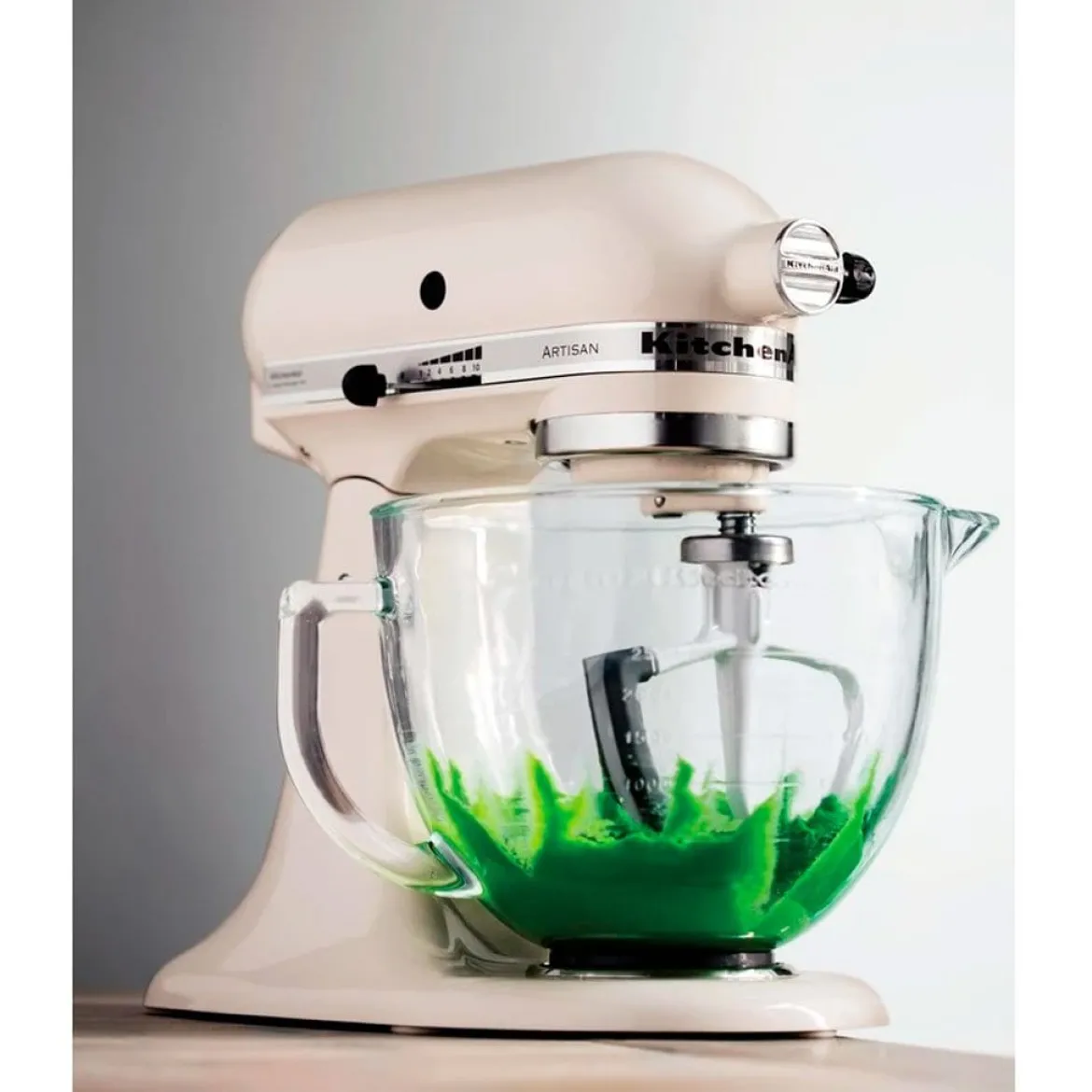 Accesorio batidor con lado flexible KitchenAid