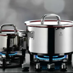 Batería de cocina Function 4 de WMF (5 piezas)