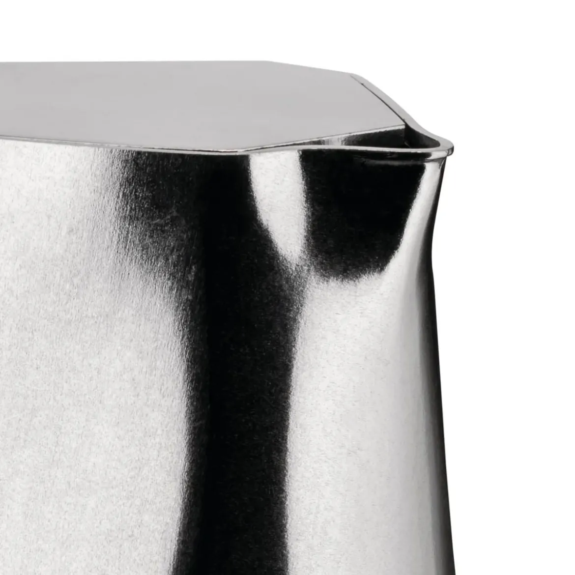 Cafetera de aluminio fundido Ossidiana Alessi
