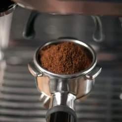 Cafetera manual Barista Express de Sage