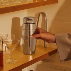 Coctelera clásica de acero inoxidable Alessi