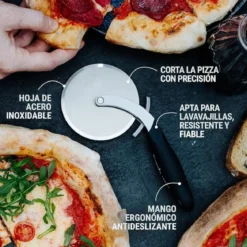 Cortador de pizzas con funda protectora 2 en 1 Microplane