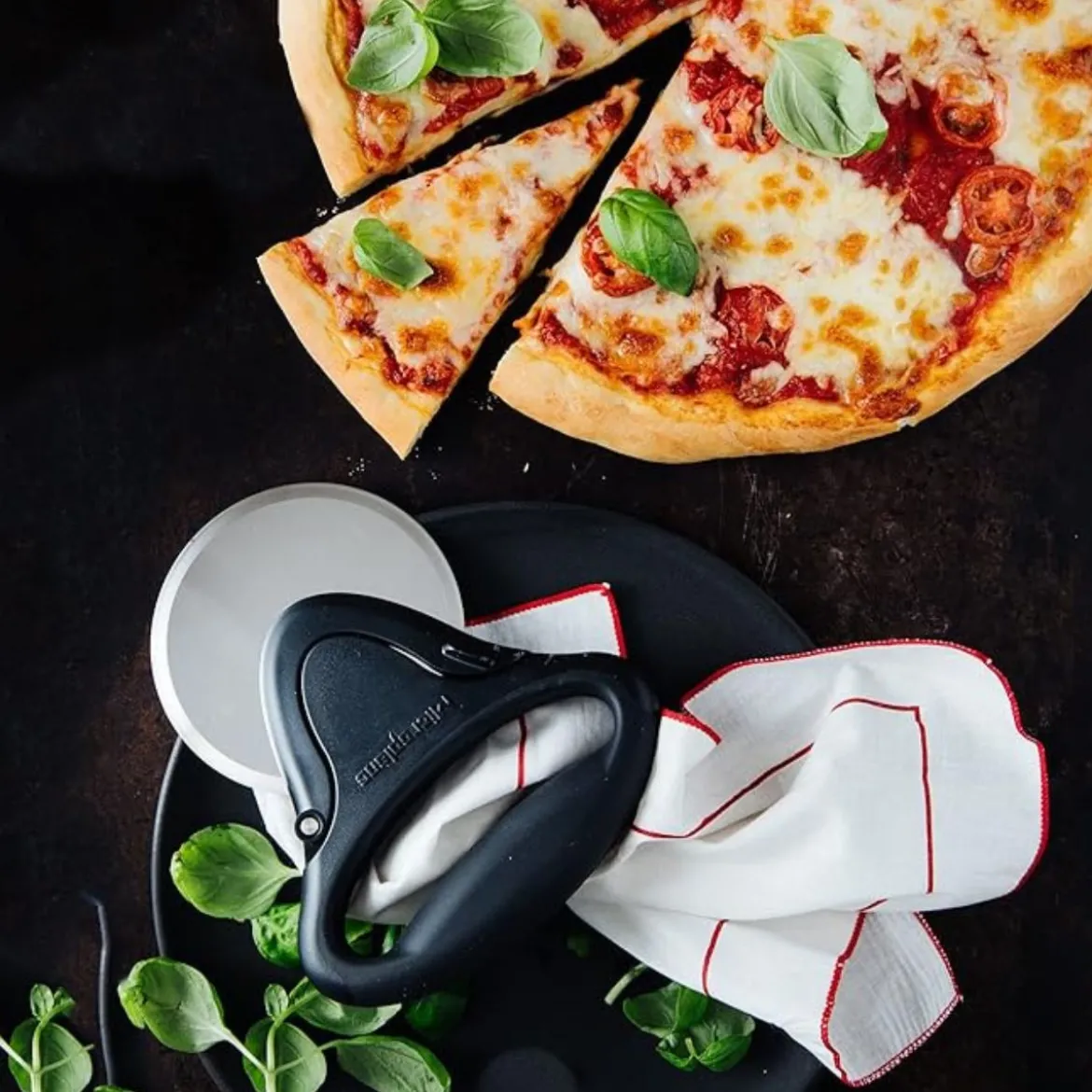 Cortador de pizzas Microplane
