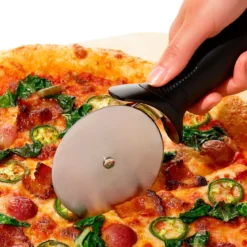 Corta-pizzas OXO
