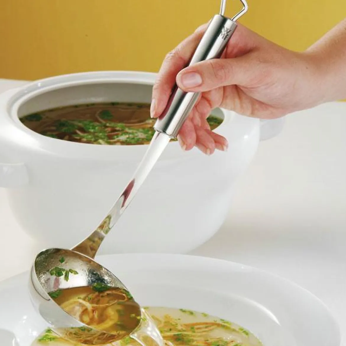 Cucharón de acero inoxidable WMF Profi Plus