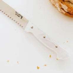 Cuchillo de pan Pallarès de acero inoxidable con mango de nácar