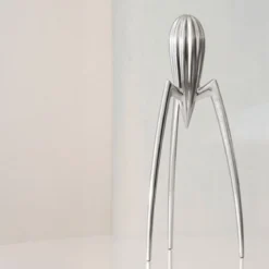 Exprimidor de cítricos Juicy Salif Philippe Starck Alessi