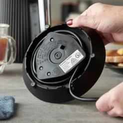 Hervidor Brontë Russell Hobbs