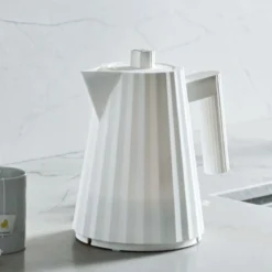Hervidor eléctrico Plisse Alessi