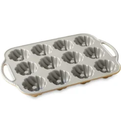 Molde Braided Bundtlette Pan Nordic Ware 75º Aniversario