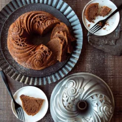 Molde bundt Let it Snow de Nordic Ware