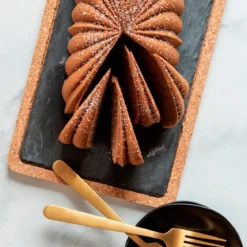 Molde Classic Fluted Loaf Nordic Ware