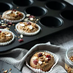 Molde de magdalenas y muffins Kaiser WMF (+pack 60 papeles gratis)