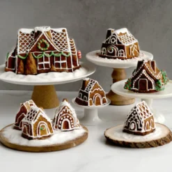 Molde Gingerbread House Duet Nordic Ware