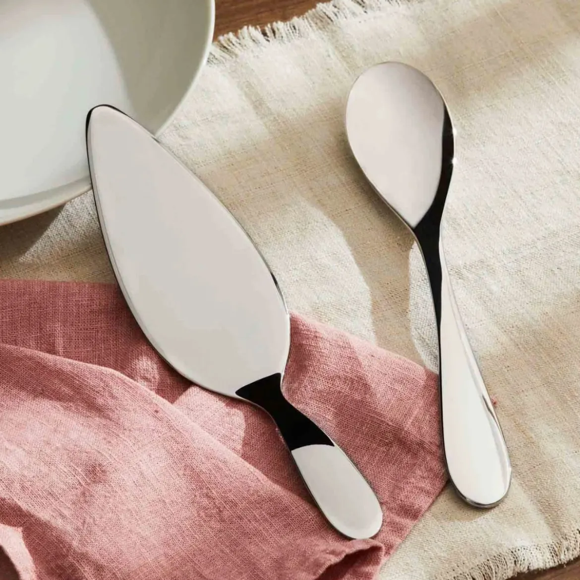 Pala de acero inoxidable para servir pasteles Eat It Alessi