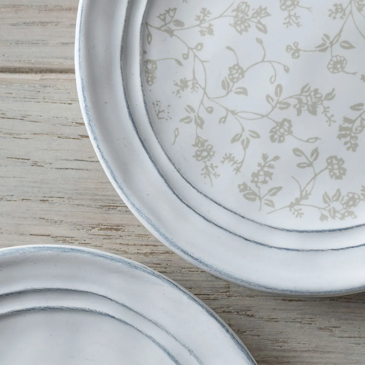 Plato para pastas y café Artisan Collection de Laura Ashley