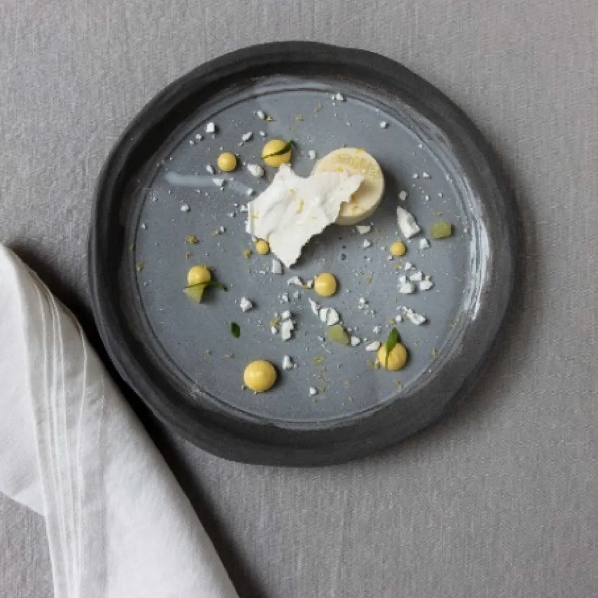 Plato redondo NO.W Revol