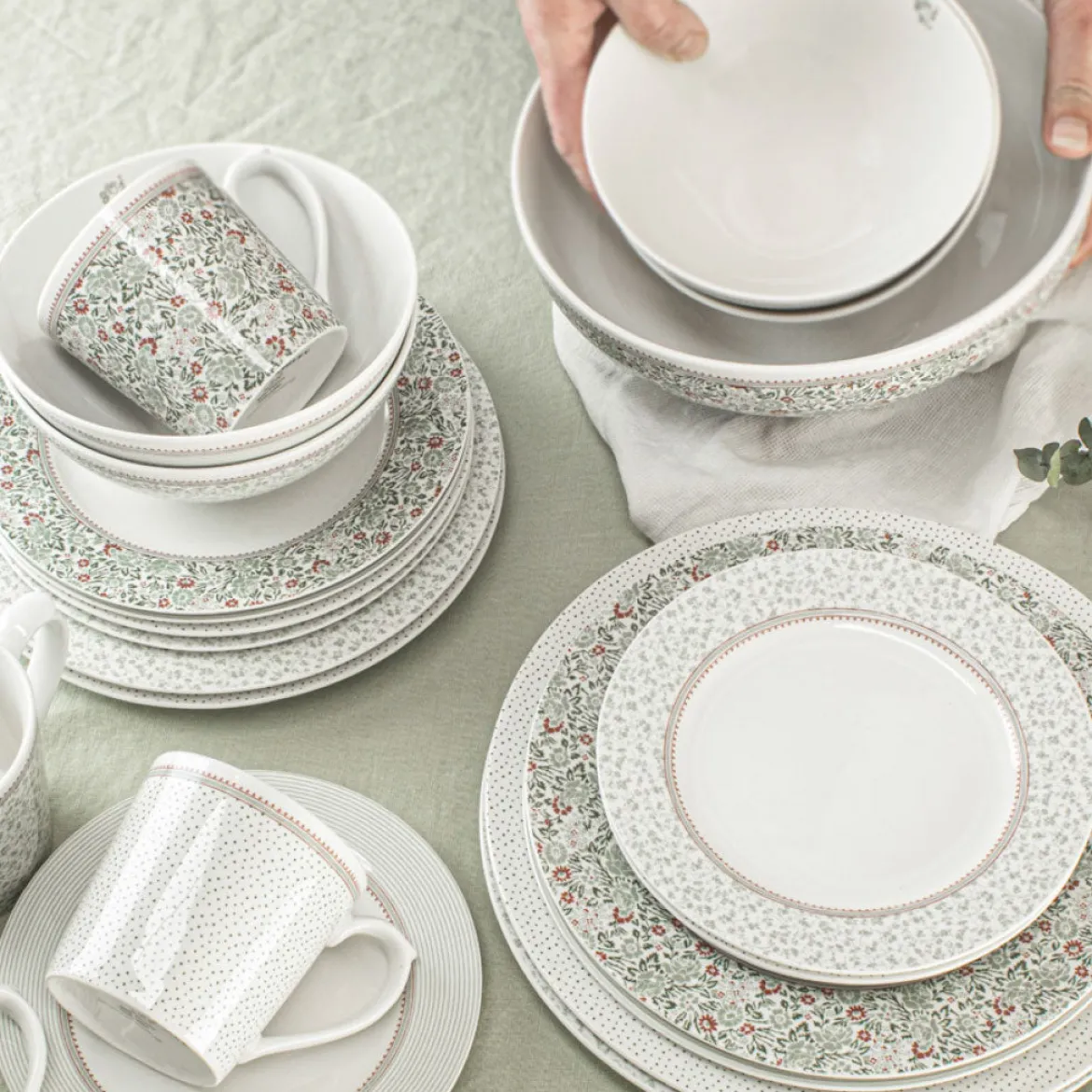 Platos de porcelana Wild Clematis Laura Ashley