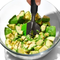 Prensador y rebañador aguacate OXO
