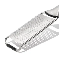 Rallador de cocina tipo Zester Steel™ OXO