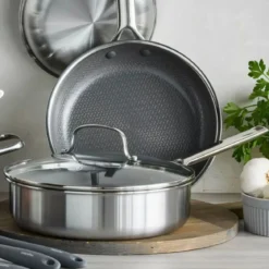 Sauté cerámica de acero inox tricapa con fondo de nido de abeja y tapa de cristal Apex GreenPan
