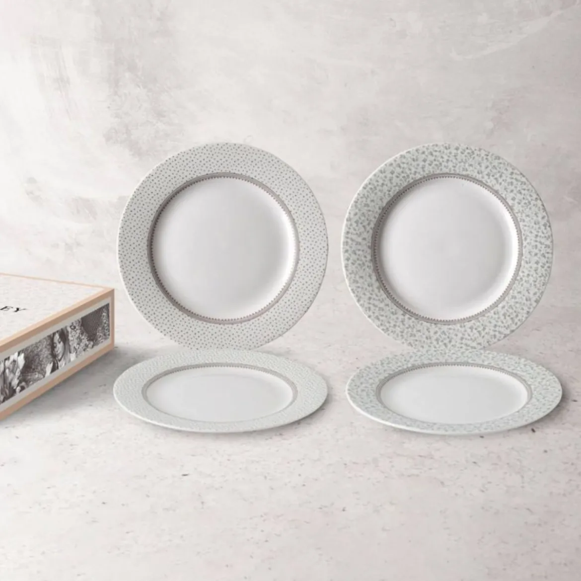 Set de platos de porcelana Wild Clematis Laura Ashley