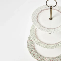 Stand para tartas de 3 pisos de porcelana Wild Clematis Laura Ashley