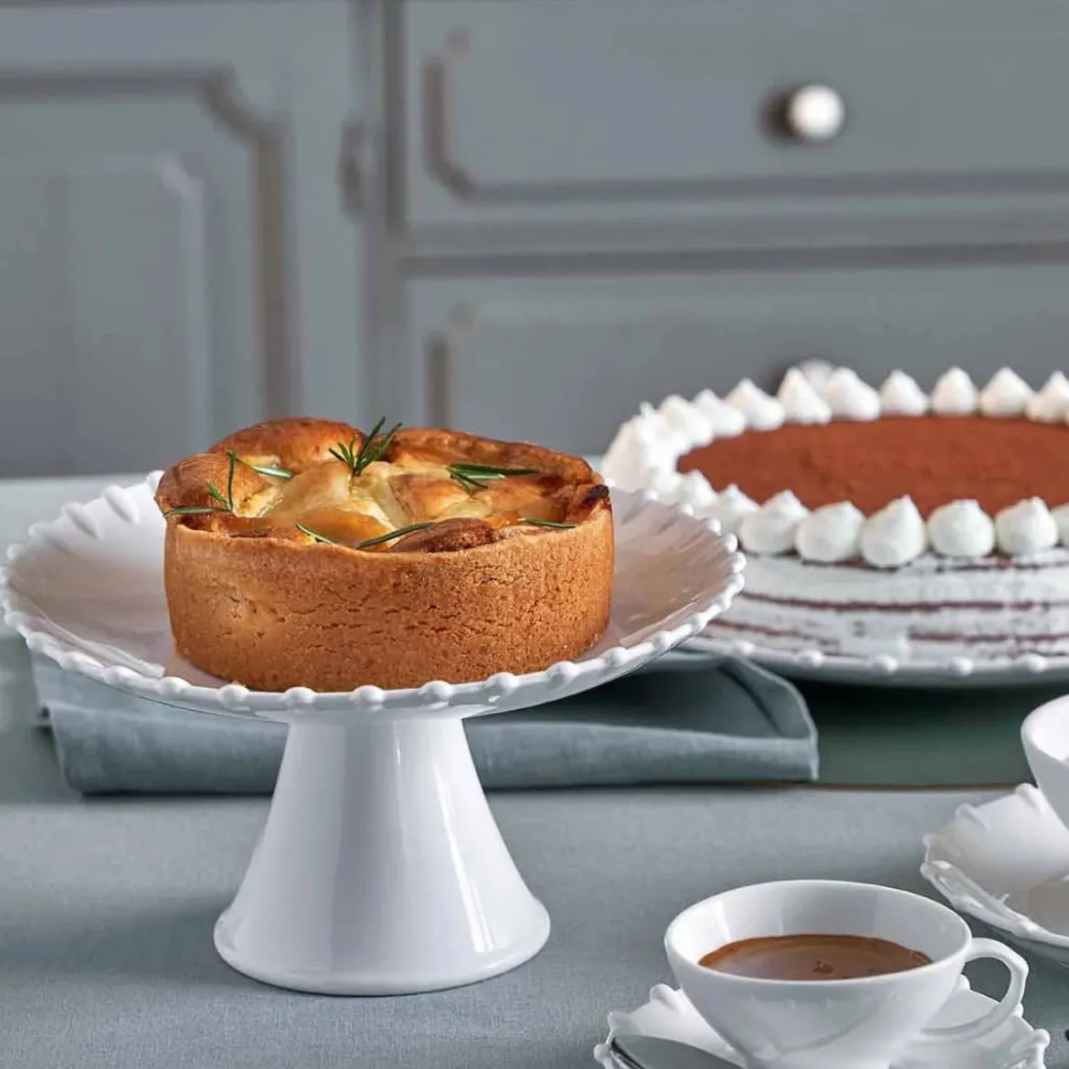 Stand para tartas de porcelana Romeo La Porcellana Bianca