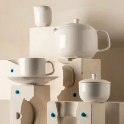 Tetera de porcelana francesa Madeleine Revol