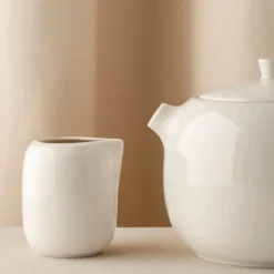 Tetera de porcelana francesa Madeleine Revol