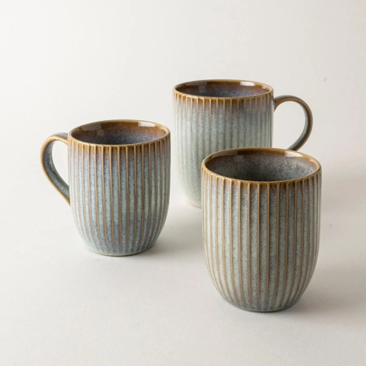 Vaso de gres tipo taza sin asa Sapphire Dutch Rose