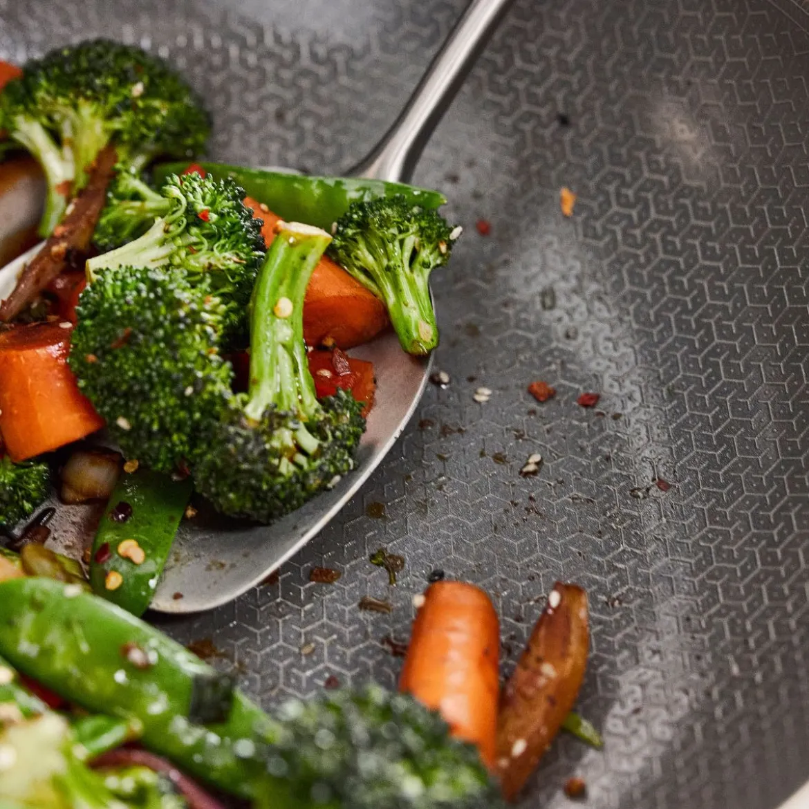 Wok cerámico de acero inoxidable tricapa con fondo de nido de abeja Apex GreenPan